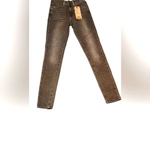 Brand New Levi's 721 Women Light Black Washed High Rise Skinny Jeans Size 24